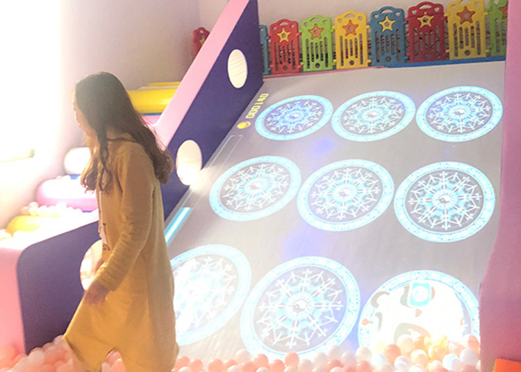 220V Interactive Floor Projector Slide 30 Games Infrared Detector with 1 Camera