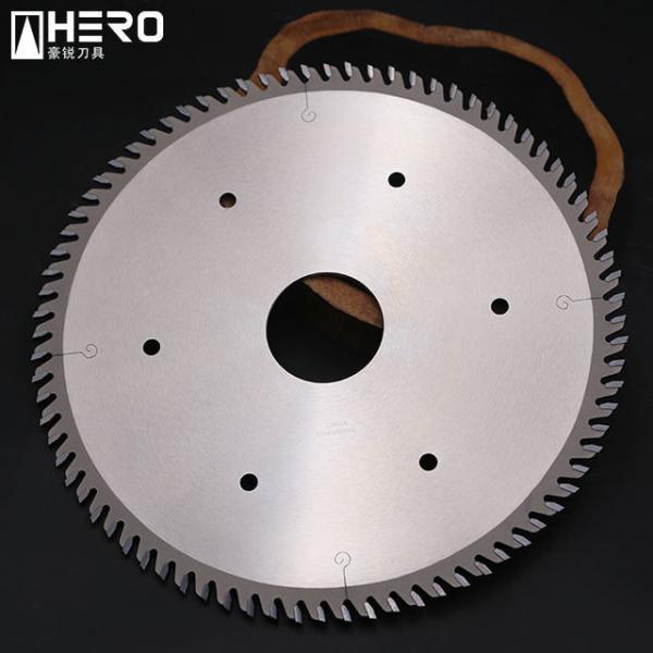 Quality Durable Table Saw Metal Cutting Blade Noise Reduction For Particle Board for sale