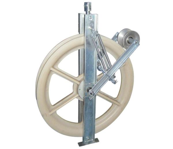 Quality 508 Mm Transmission Line Stringing Pulley Block With Grounding Rollers for sale