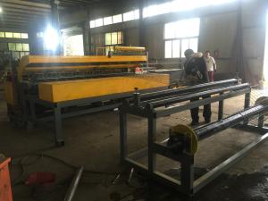 China High Accuracy Line Auto Feeding Wire Welding Mesh Machine For 48 Warp Quantity on sale
