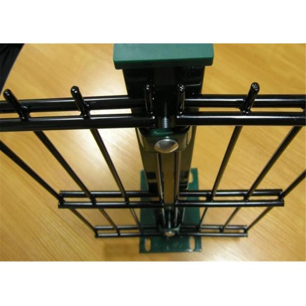 868 mesh fence