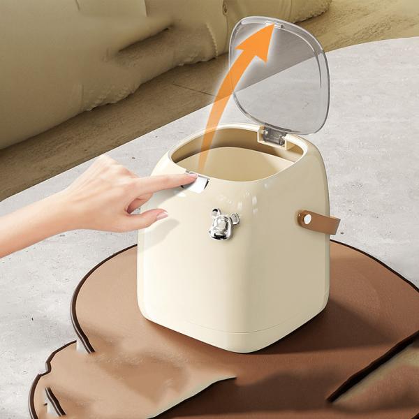 Newly Designed Desktop Cute Snack Container Plastic Trash Can Waste Bin with Lid
