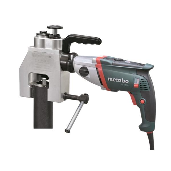 Narrow Design Cold Cutting Pipe Equipment With METABO Motor Ajustable Speed