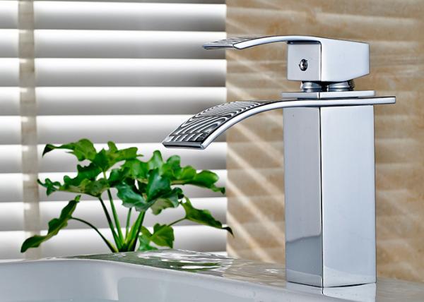 Quality ROVATE Chrome Finished Single Handle Bathroom Sink Faucet Hot And Cold Water for sale
