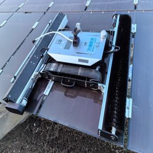 China Automated Solar Panel Cleaning Robot with Electric Fuel and Idling Speed of 500 Rpm on sale