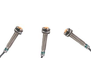 China Magnetic Metal NPN Proximity Switch , M18 Inductive Proximity Sensor on sale