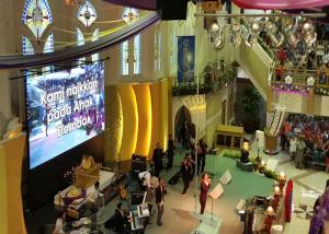 Wholesale SMD Full Color Church LED Screen With Portable Video , High Resolution LED Curtain Display from china suppliers