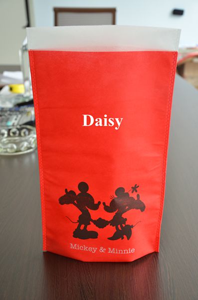 Automatic Loading And Unloading Design Non Woven Bag Making Machine