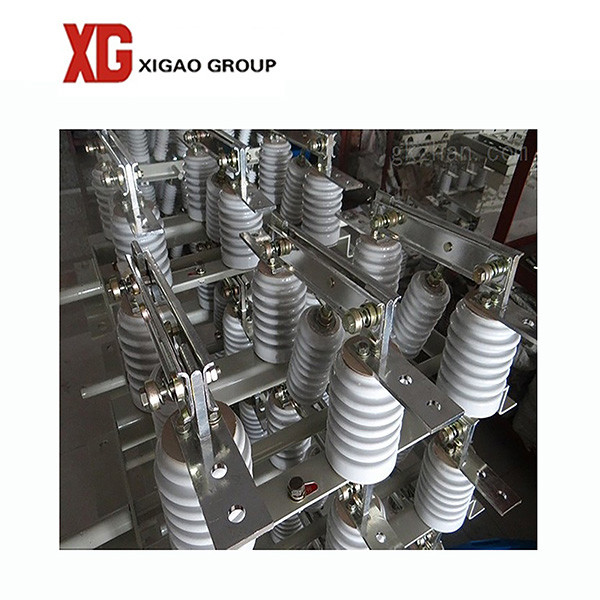 Wholesale Galvanized 3 Pole 35KV High Voltage Disconnect Switch from china suppliers