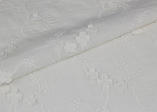 Quality Fashion 3D Flower Lace Fabric , Embroidered Cotton Lace Fabric By The Yard for sale
