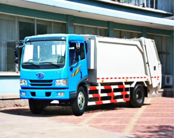 Quality LHD / RHD Steering Garbage Truck With Compactor , 4x2 Refuse Compactor Truck for sale