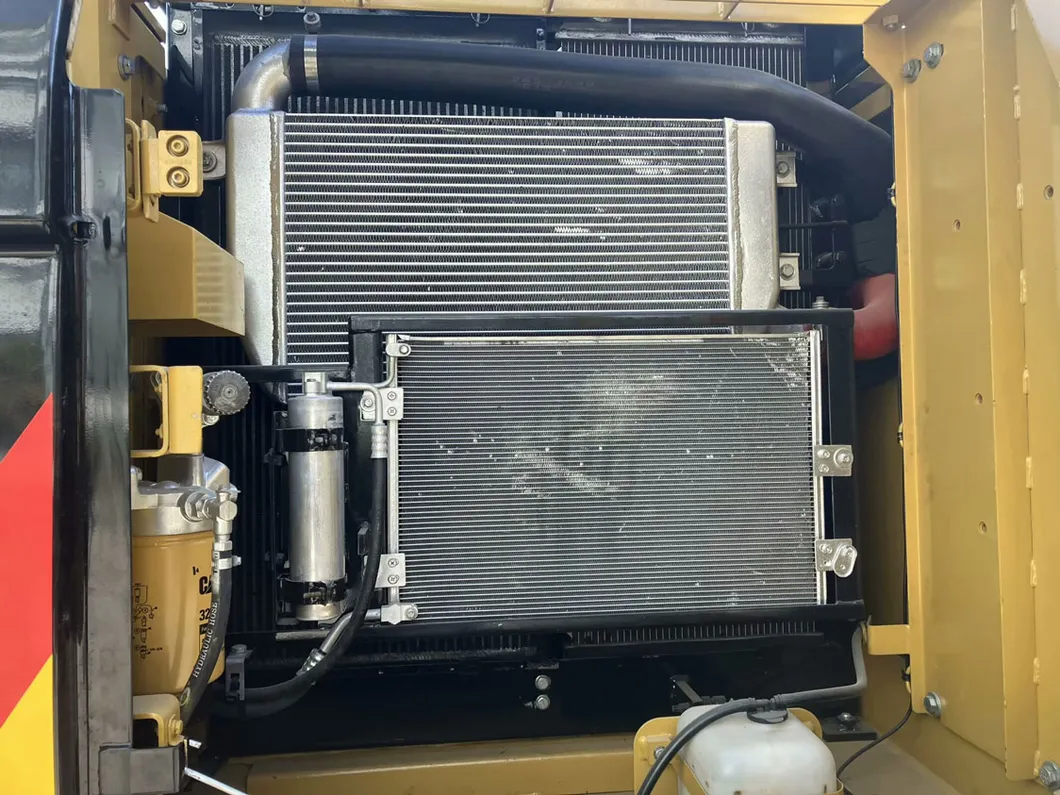 High Quality Caterpillar Cat 320d Excavator Used 1.0 Cbm Bucket Cat Excavator