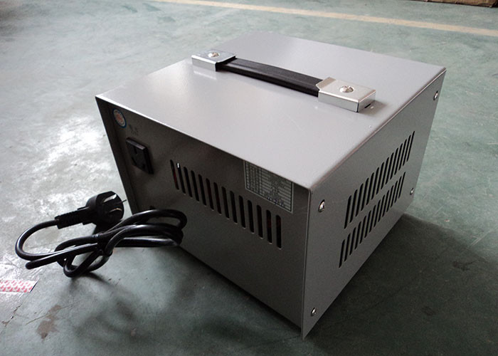 Energy Saving AC Power Stabilizer , 2KVA Single Phase LED display Voltage Stabilizer
