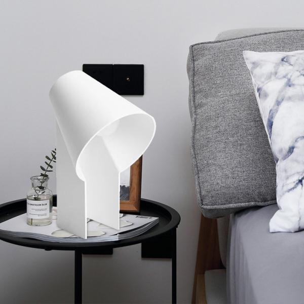 Modern Theme Style Table Lamp Blue White Iron Art Nordic Creative Bedroom Decoration With E27 Bulb Base