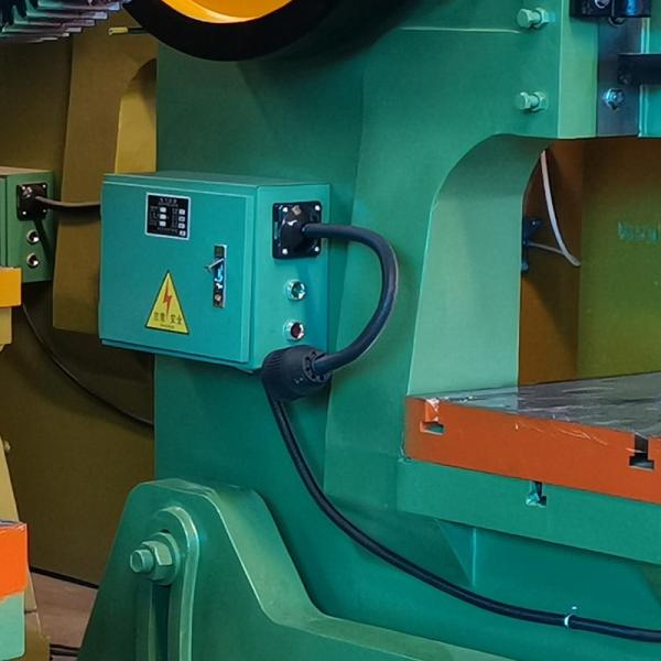 40Ton Steel Hole Punching Machine Mechanical Power Press 3 Kw 240mm