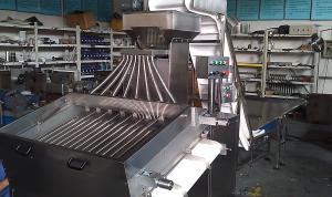 China Large Pill / Capsule Plastic Sorting Machine With Conveyor Belt / 0.5 kw on sale