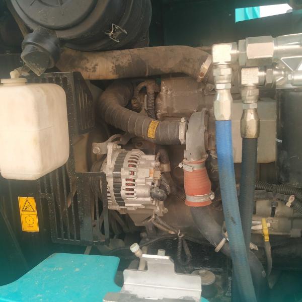 Japan Used Kobelco Excavator Sk75 Kobelco Small Excavator 7 Ton