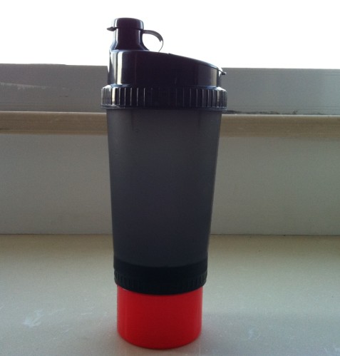 Multi-function blender Bottle with blender ball