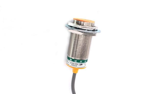 Quality Small Size Industrial Proximity Switch With Multiple Protection Function for sale