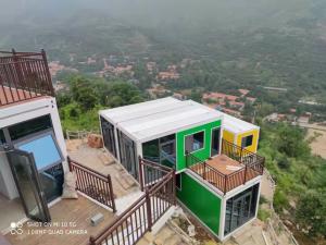 China Mobile 20 Ft Shipping Container House Tiny Homes Sandwich Panel on sale
