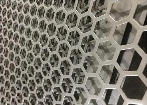 Quality Hexagonal Perforated Metal Mesh 0.5-8mm Thickness For Architectural Applications for sale