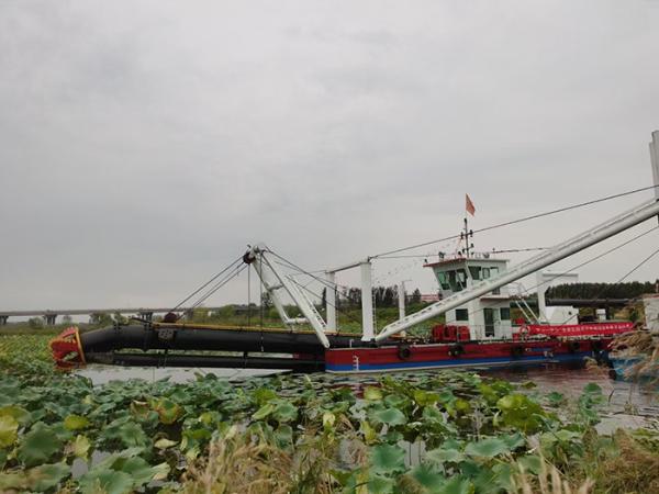 Quality 150cbm Model Powerful Cutterhead Suction Dredge 8inch for Large Scale Dredging Projects And Tasks for sale