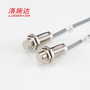 Wholesale M18 Inductive Proximity Sensor Long Distance Cylindrical Metal Detector Sensor from china suppliers