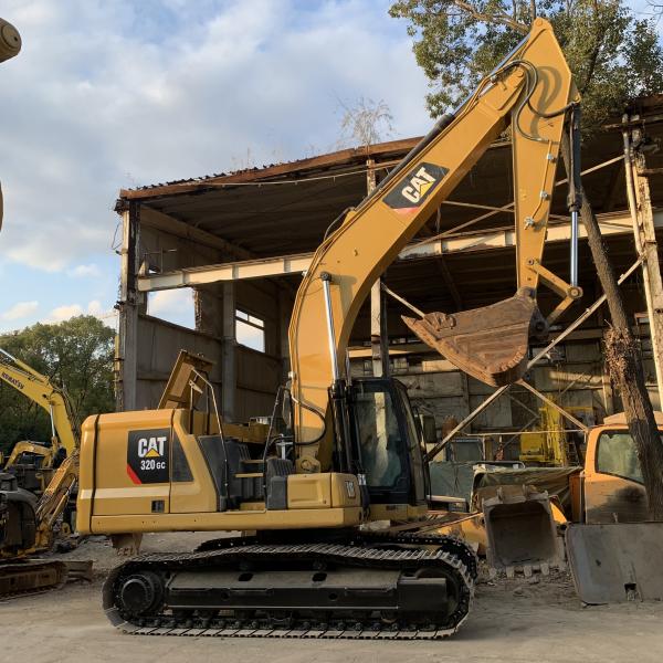 CAT320GC Excavator Caterpillar Digger in Good Working Condition for Earth-moving