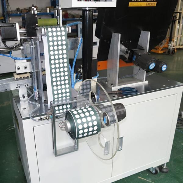 PVC Sticker Mobile Battery Making Machine , 21700 Battery Labeling Machine 0.8Mpa