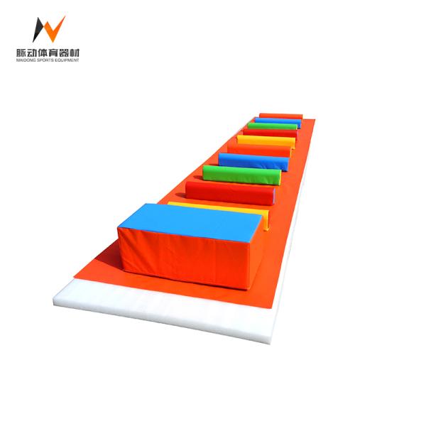 Customized 635cm Big Thick Gymnastics Workout Floor Tumbling Mats