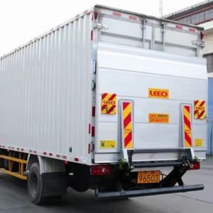 Buy cheap DC24V Hydraulic Truck Tail Lift 2000kg Lorry Tail Gate from wholesalers