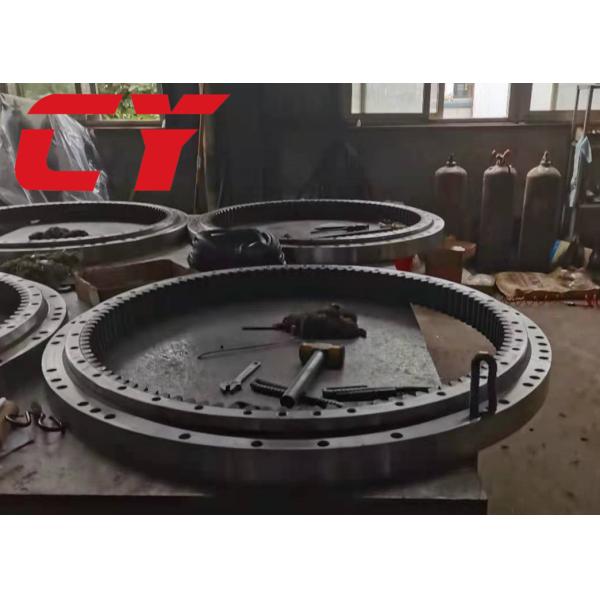 CY Smooth Finish E70b Slewing Bearing Ring Rock Bucket Teeth