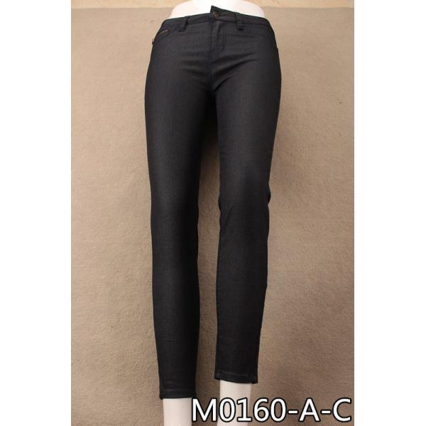 8.5 oz Broken Twill Denim Textile Material Coated Surface Special Finishing