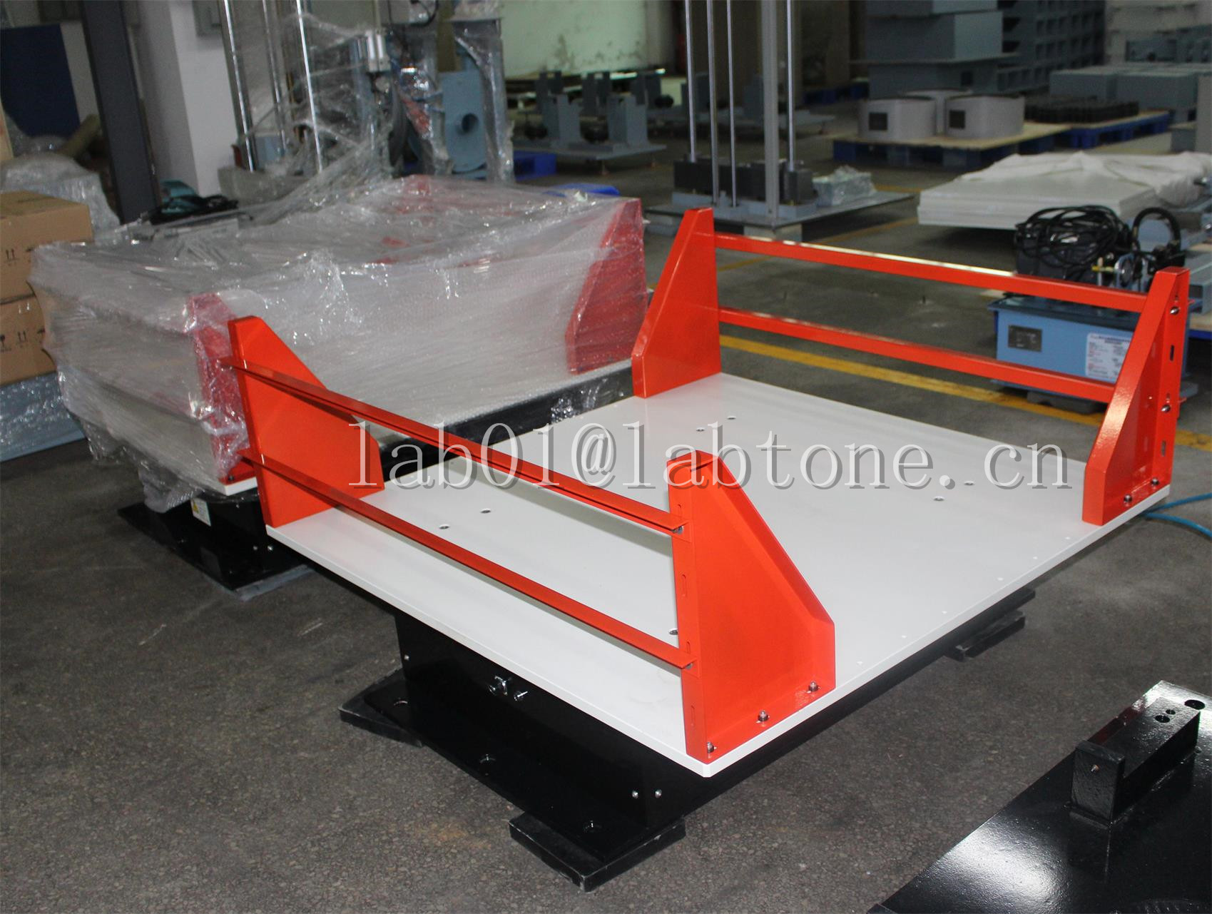 ISTA 1A 2A Vibration Testing Machine for Package 100kg Load With Adjustable Frequency