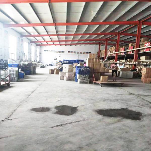 Pressure Resistant Portable EVA Glasses Case For Men Women Easy To Carry