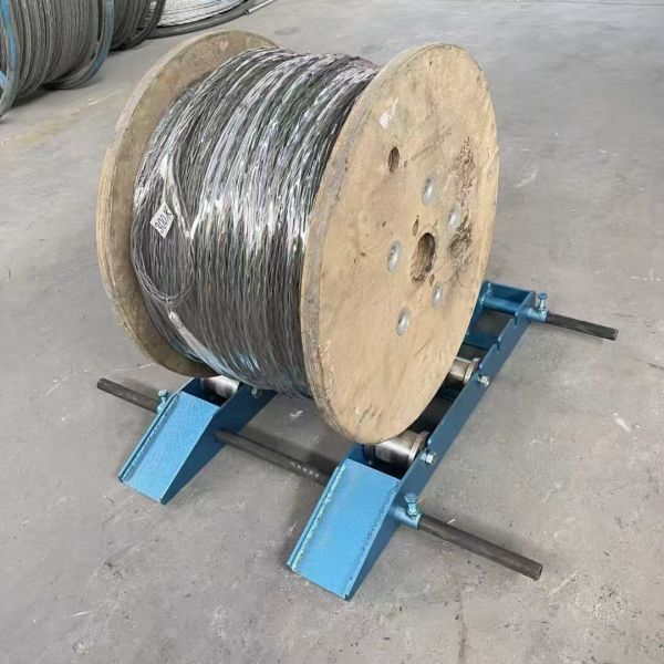3T Capacity Portable Cable Pay-Off Rack with Ground-Mounted Stability for Small-Scale Cable Laying