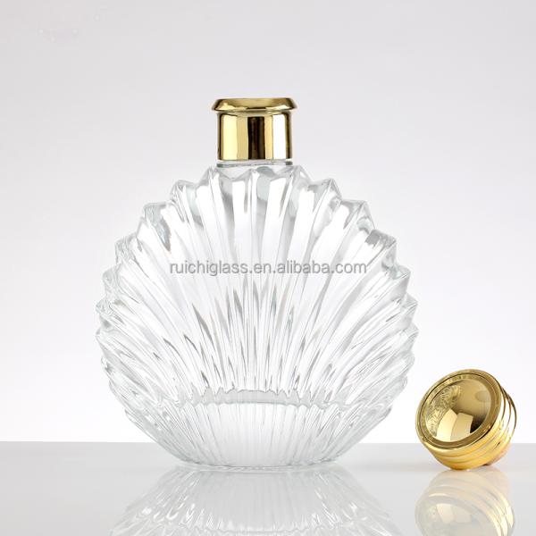 Customized 500ml 750ml Clear Empty Glass Bottle for Gin Whiskey Liquor Brandy Vodka Wine