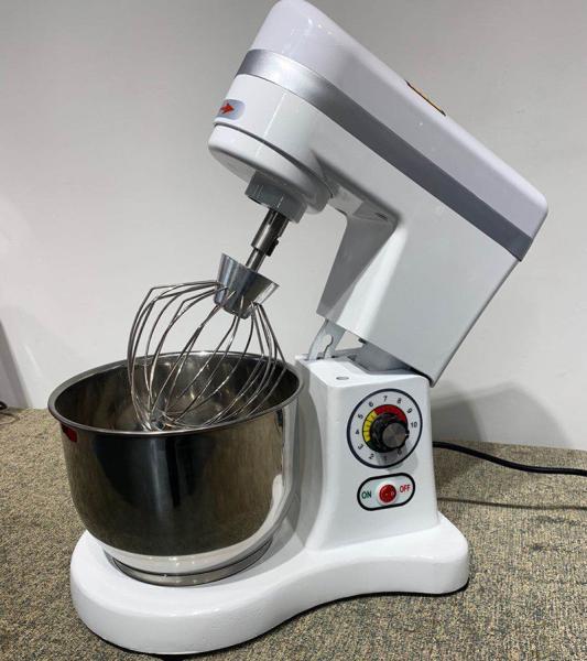 Quality Household Multi-Functional Mixer Automatic Egg Beating Milk Machine And Flour Mixer for sale