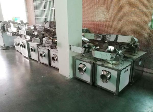 Quality efficiency sugar soya tiger nut powder making machine with low temperature woring condition for sale
