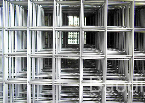 Galvanized Welded Wire Fence Panels , Livestock Wire Fencing With Rectangle