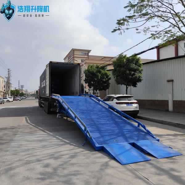 Loading And Unloading Portable Dock Ramp Blue 10-Meter With 12-Ton Capacity For