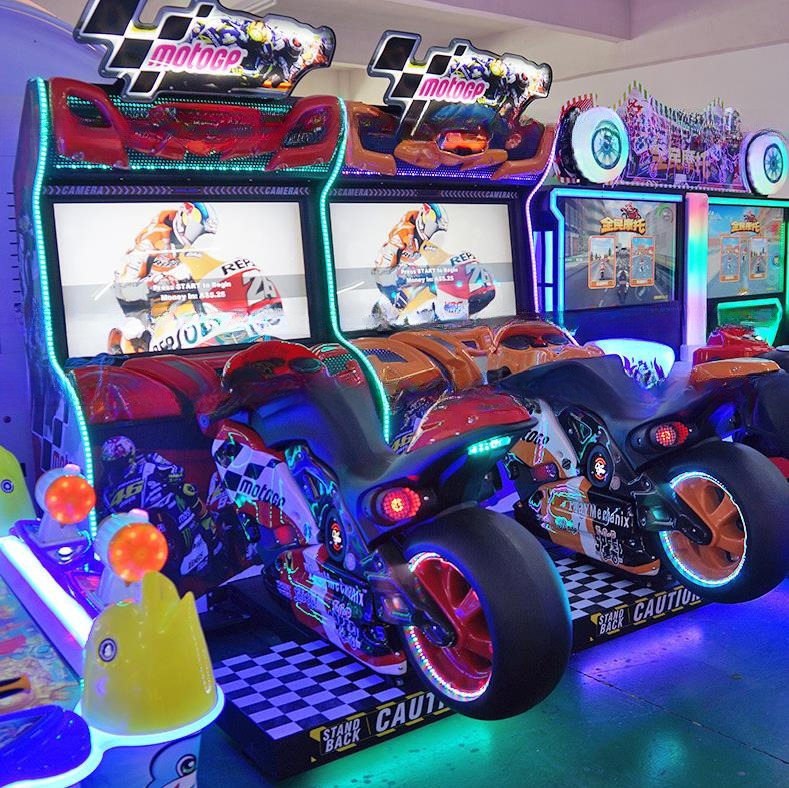 Coin Operated GP Motorcycle Game Machine Dynamic Designing Comfortable