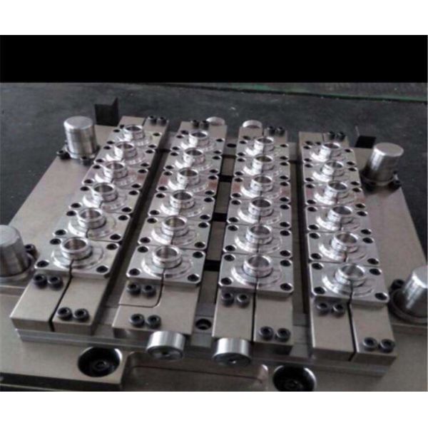 Toys Making Variable Pump Injection Molding Machine For Plastic Products