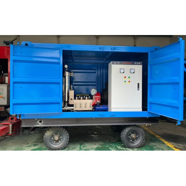 Trailer Mounted Water Jetting Machine 30l/Min-85l/Min For Industrial Cleaning