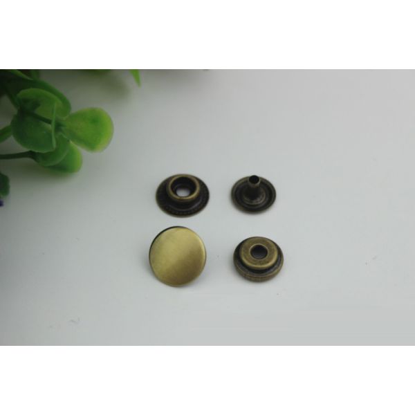 Luggage hardware 12.5 mm four color iron single sided snap buttons for clothing