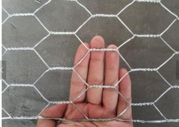 1/2" 3/4" 1" Hexagonal Galvanized Wire Mesh Rolls For Easy Installation And