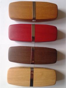 China Hot selling bamboo wooden leather-glasses cases with metal band in center on sale