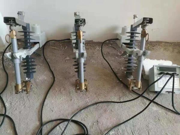 Intelligent Dropout Fuse Cutout Hand / Remote Control , Safe Load Break Cutout