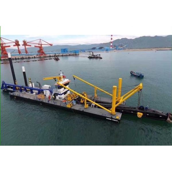 43M Capacity Mud Dredger Vessel 500 Cubic Meters Per Hour GPS Navigation System