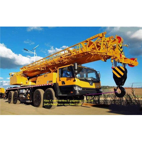Oil Fields Telescopic Boom Truck Crane 75t XCMG QY75K Engine 276Kw 2020 Model